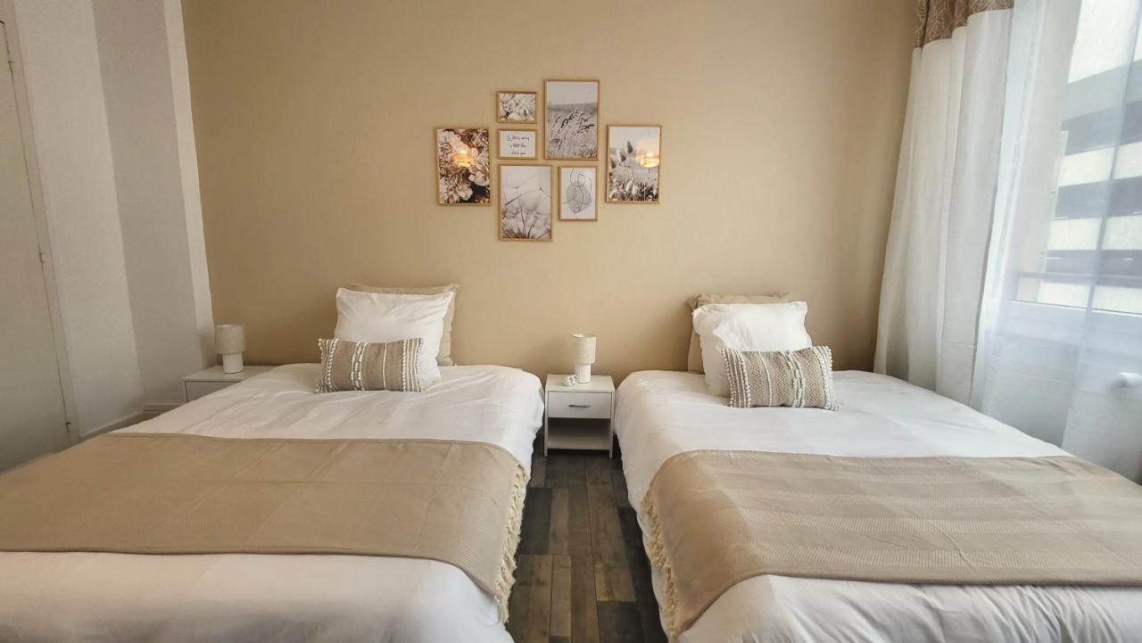 Épinal Logement Spacieux - Face A La Gare Et Centre-Ville מראה חיצוני תמונה