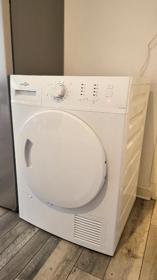 Épinal Logement Spacieux - Face A La Gare Et Centre-Ville מראה חיצוני תמונה
